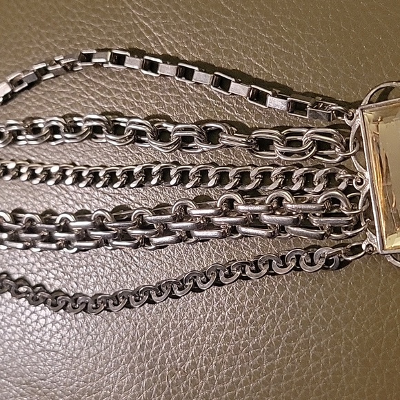 Braclet With 5 Chains - Picture 4 of 6